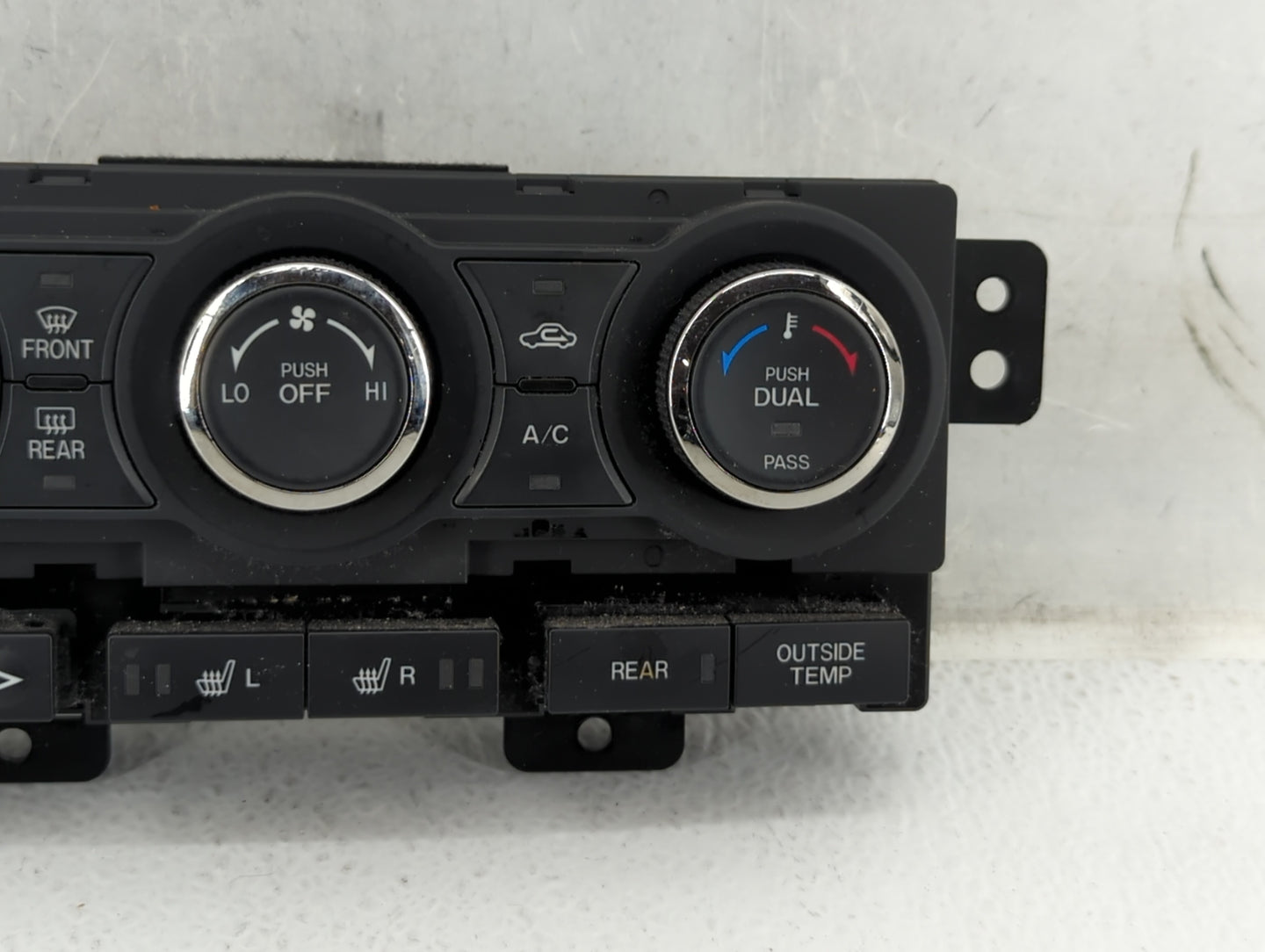 2010-2015 Mazda Cx-9 Climate Control Module Temperature AC/Heater Replacement P/N:TE70-61-190 Fits OEM Used Auto Parts - Oem
