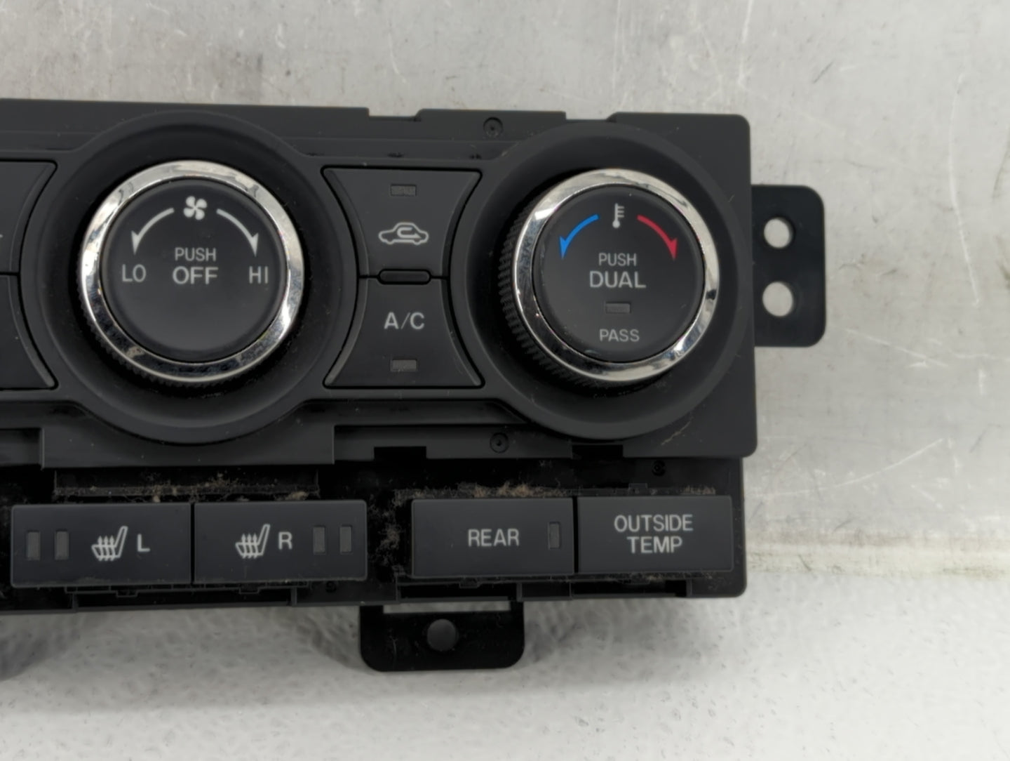 2010-2015 Mazda Cx-9 Climate Control Module Temperature AC/Heater Replacement P/N:TE70-61-190 Fits OEM Used Auto Parts - Oem