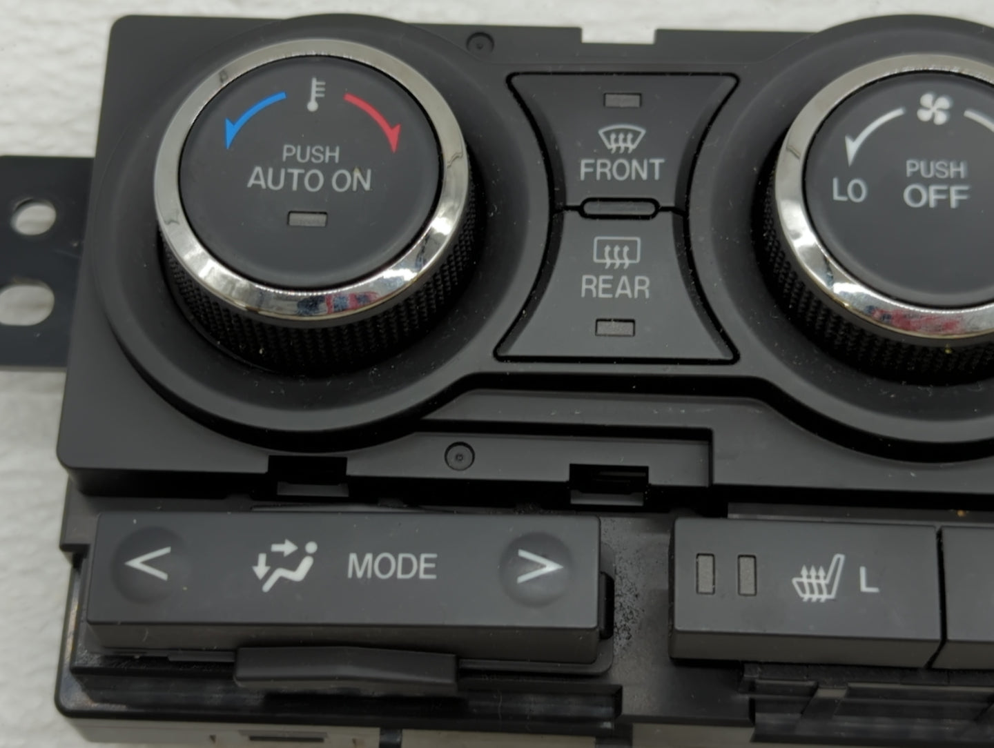 2010-2015 Mazda Cx-9 Climate Control Module Temperature AC/Heater Replacement P/N:TE70-61-190 Fits OEM Used Auto Parts - Oem