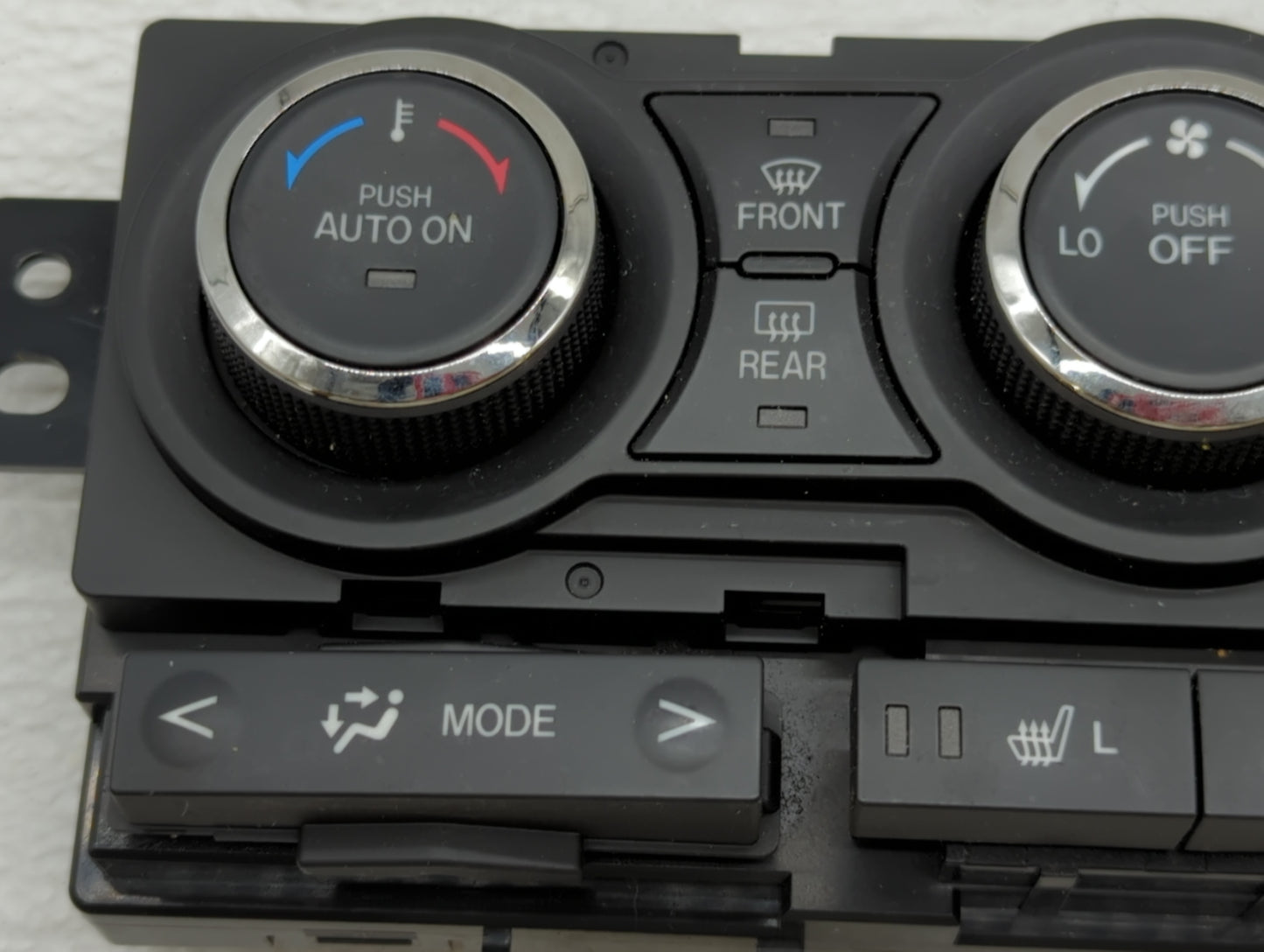 2010-2015 Mazda Cx-9 Climate Control Module Temperature AC/Heater Replacement P/N:TE70-61-190 Fits OEM Used Auto Parts - Oem