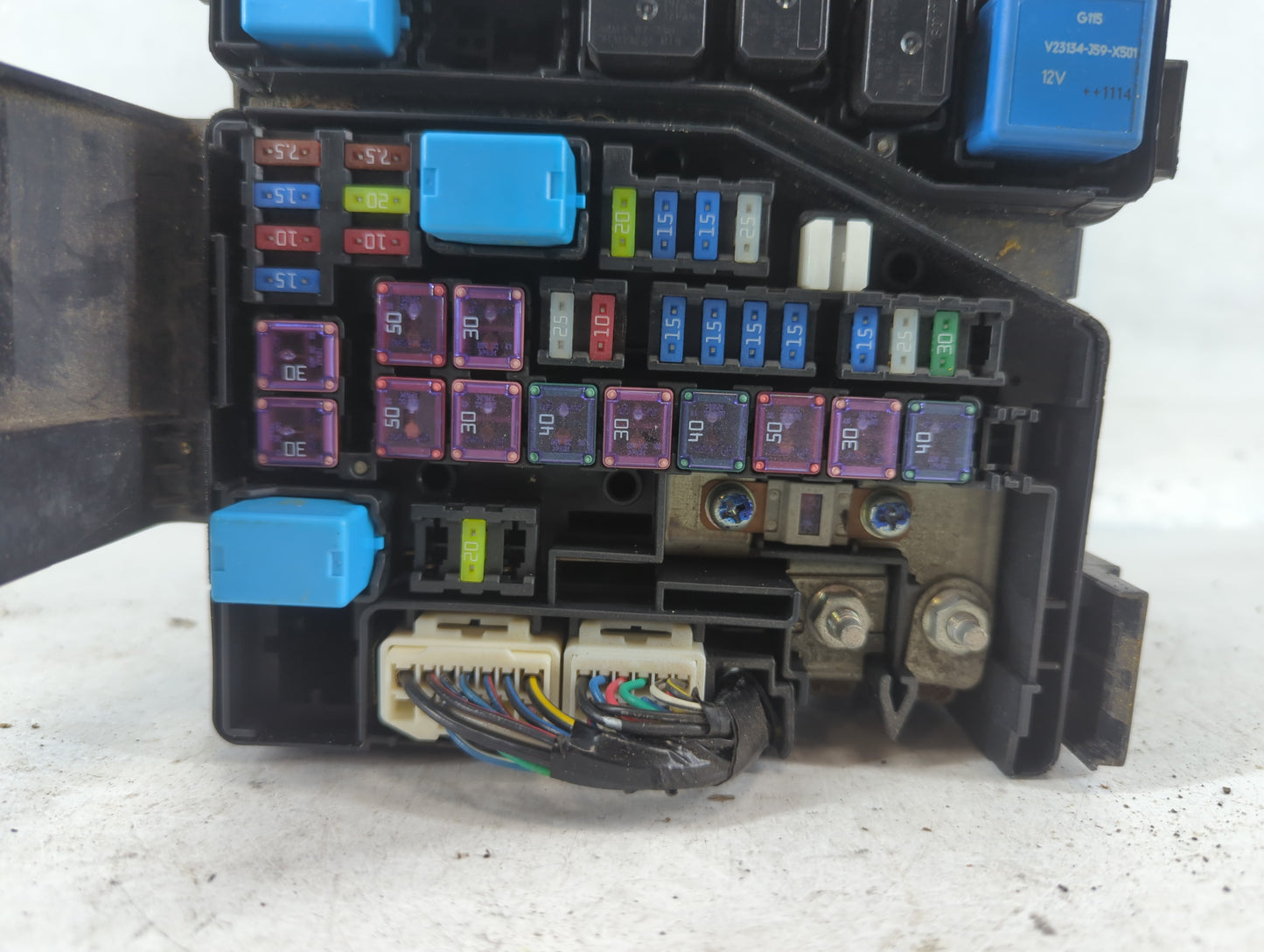 2010-2012 Mazda Cx-9 Fusebox Fuse Box Panel Relay Module P/N:TG20-66760 Fits Fits 2010 2011 2012 OEM Used Auto Parts - Oemus