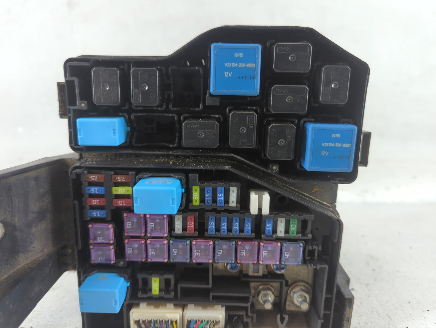 2010-2012 Mazda Cx-9 Fusebox Fuse Box Panel Relay Module P/N:TG20-66760 Fits Fits 2010 2011 2012 OEM Used Auto Parts - Oemus