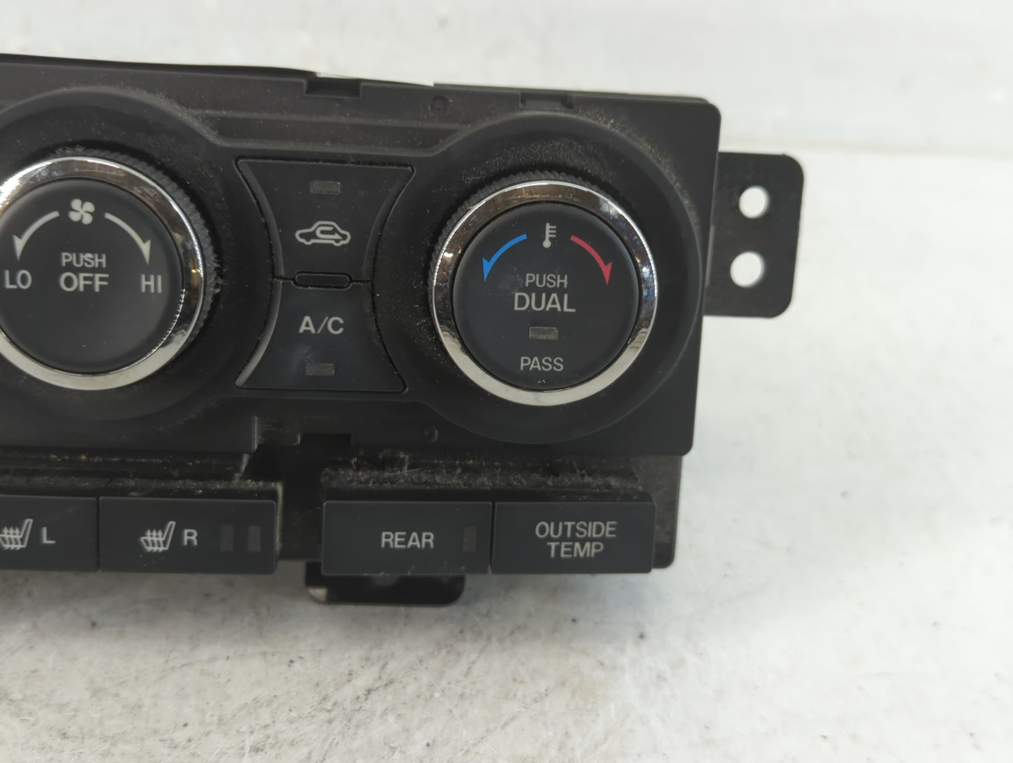 2010-2015 Mazda Cx-9 Climate Control Module Temperature AC/Heater Replacement P/N:TE70-61-190 Fits OEM Used Auto Parts - Oem