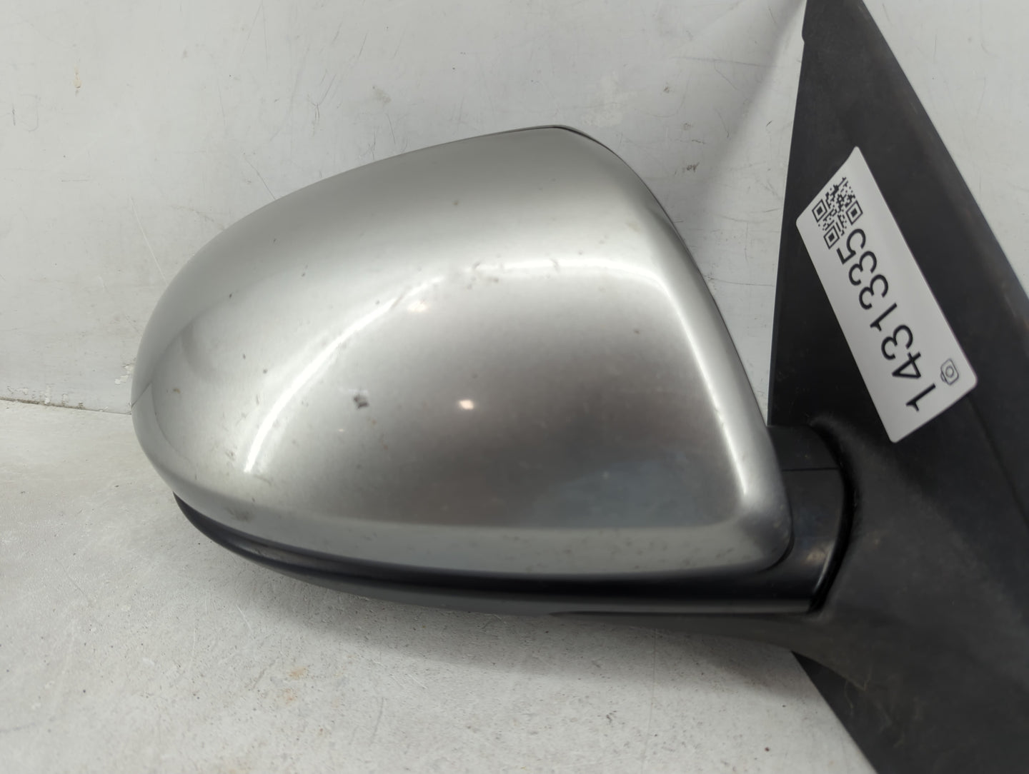 2012 Mazda Mazda3 Passenger Side View Mirror - Right Door Mirror OEM Used - Oemusedautoparts1.com