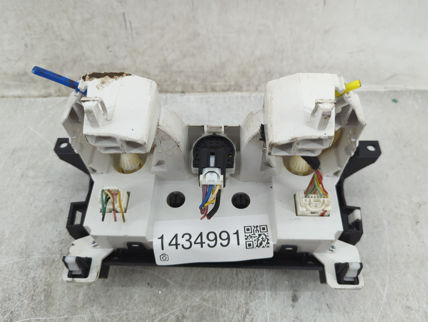 2012 Mazda Mazda3 Climate Control Module Temperature AC/Heater Replacement P/N:BFD1 BFD12F22 Fits Fits 2013 OEM Used Auto Pa