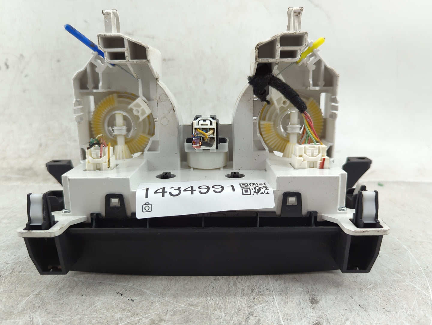 2012 Mazda Mazda3 Climate Control Module Temperature AC/Heater Replacement P/N:BFD1 BFD12F22 Fits Fits 2013 OEM Used Auto Pa