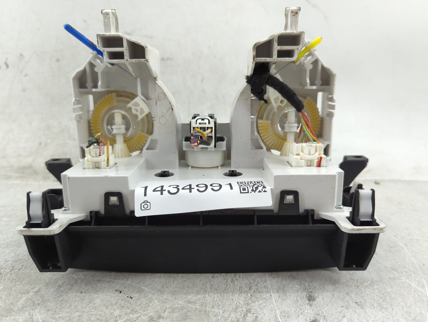 2012 Mazda Mazda3 Climate Control Module Temperature AC/Heater Replacement P/N:BFD1 BFD12F22 Fits Fits 2013 OEM Used Auto Pa