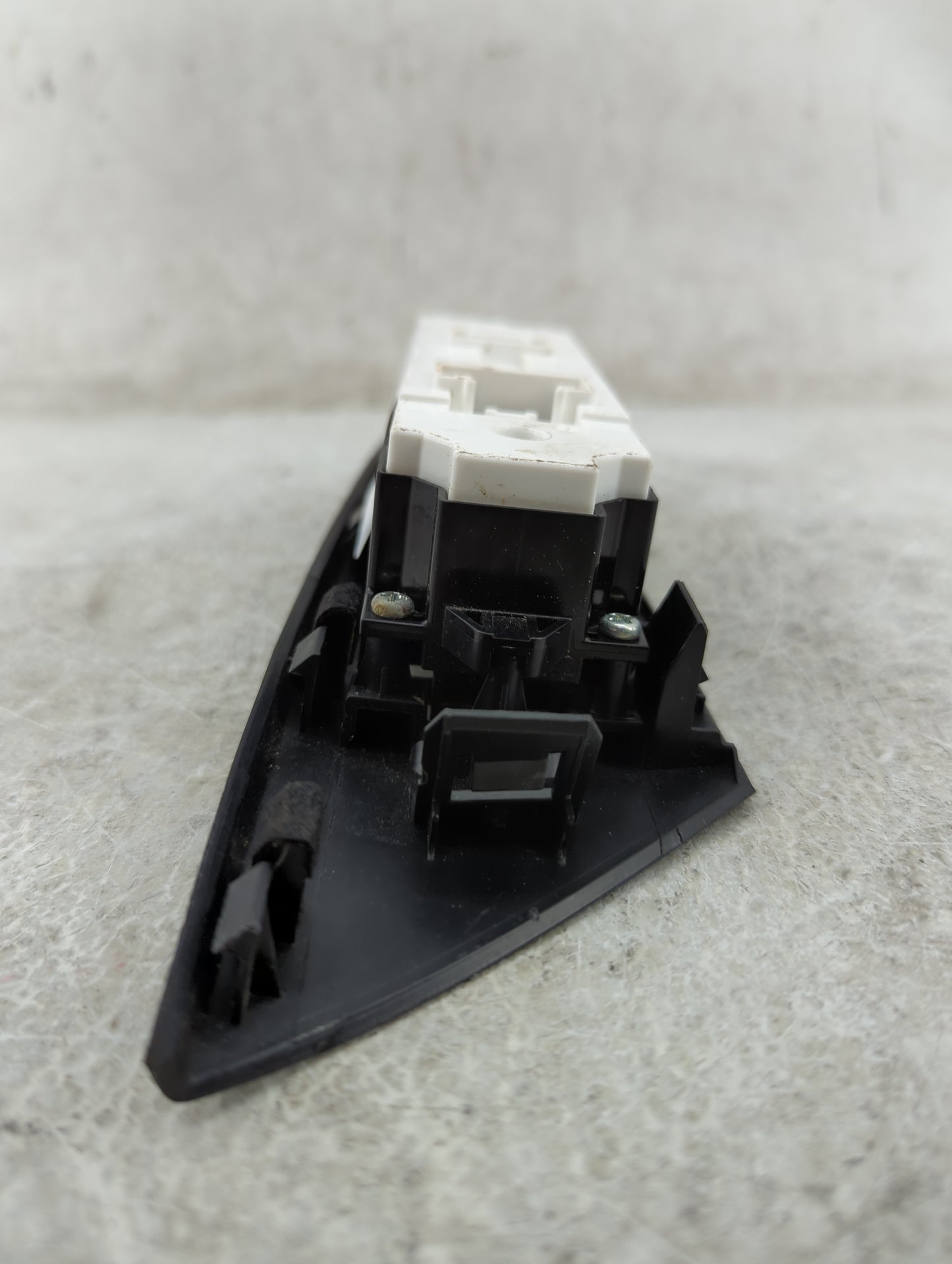2012 Mazda Mazda3 Master Power Window Switch Replacement Driver Side Left Fits Fits 2010 2011 2013 OEM Used Auto Parts - Oem