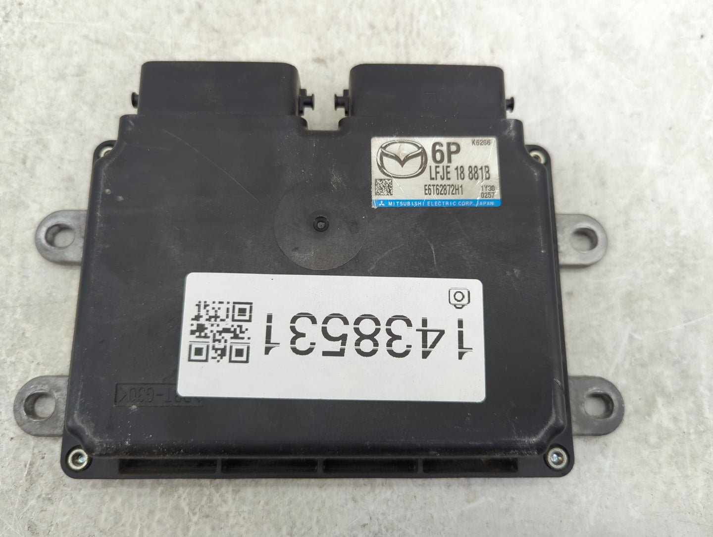 2012 Mazda Mazda3 PCM Engine Control Computer ECU ECM PCU OEM P/N:LFJE 18 881B E6T62872H1 Fits Fits 2013 OEM Used Auto Parts