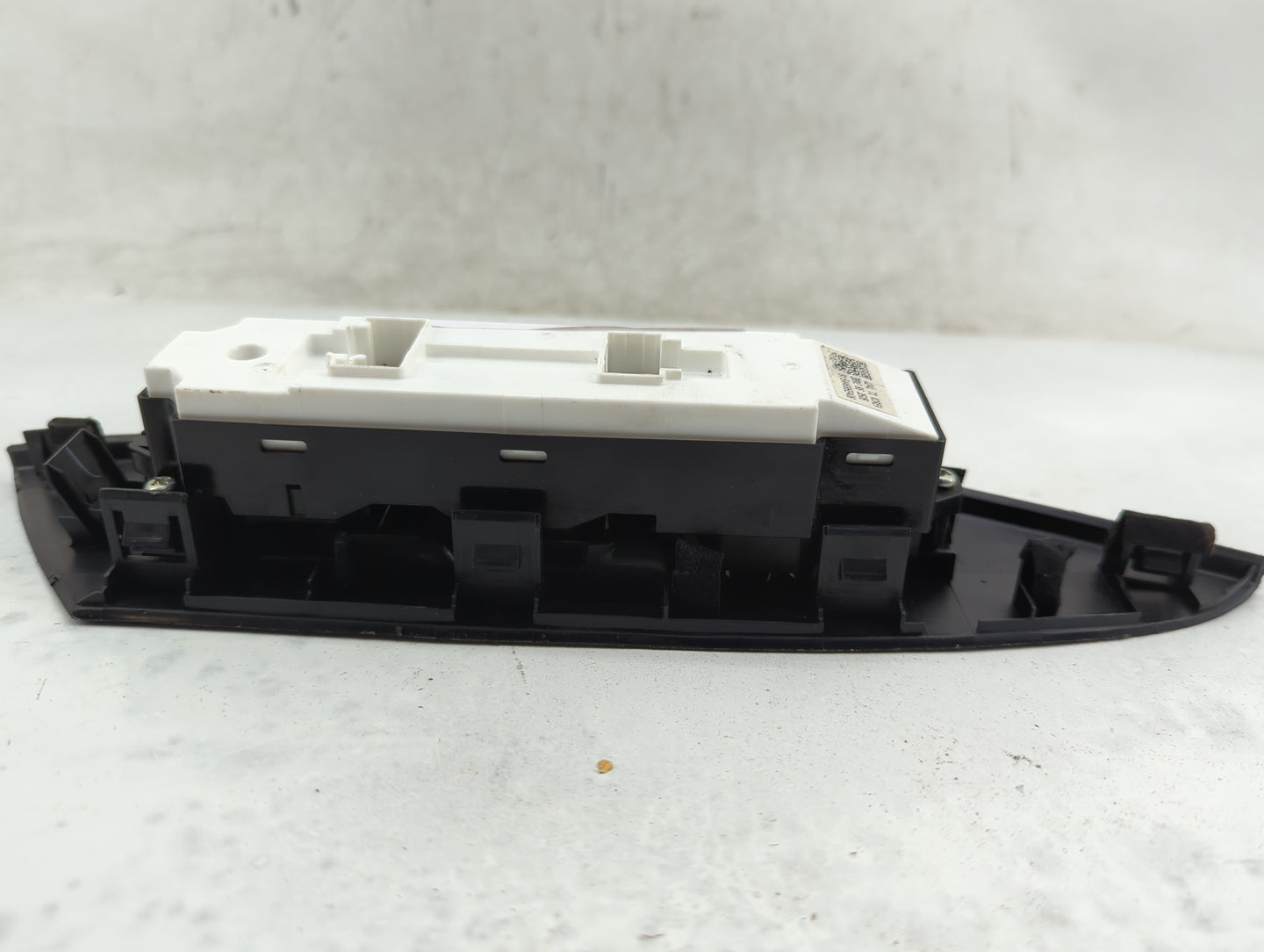 2012 Mazda Mazda3 Master Power Window Switch Replacement Driver Side Left P/N:BBM2 66 350B 5AA695EA06 Fits OEM Used Auto Par