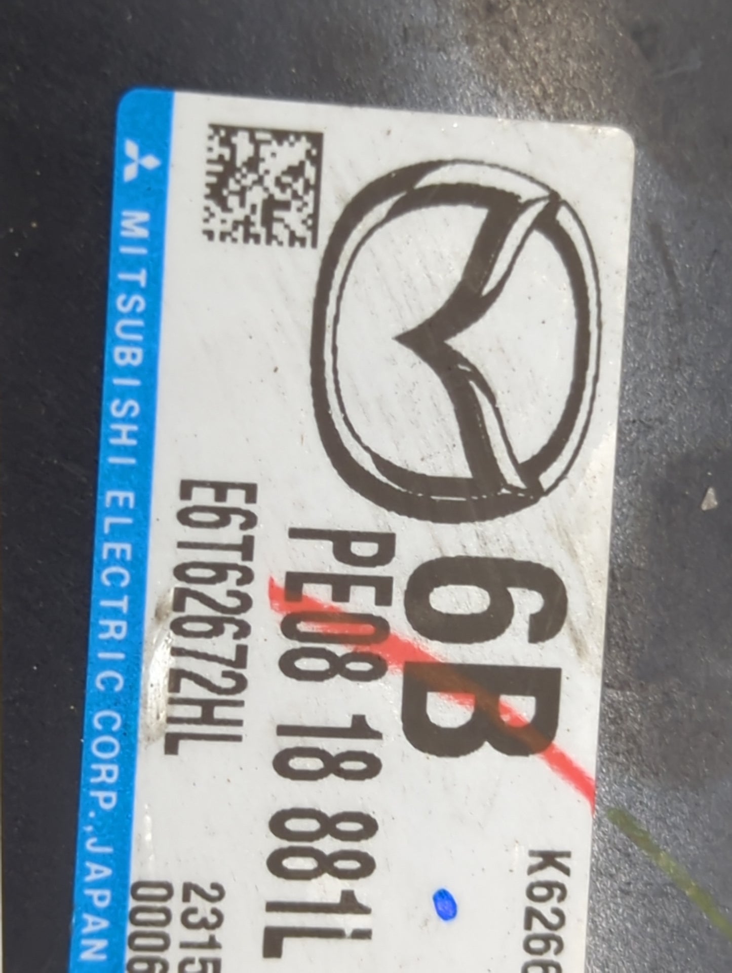 2012 Mazda Mazda3 PCM Engine Control Computer ECU ECM PCU OEM P/N:PE0818881L E6T62672HL Fits Fits 2013 OEM Used Auto Parts -