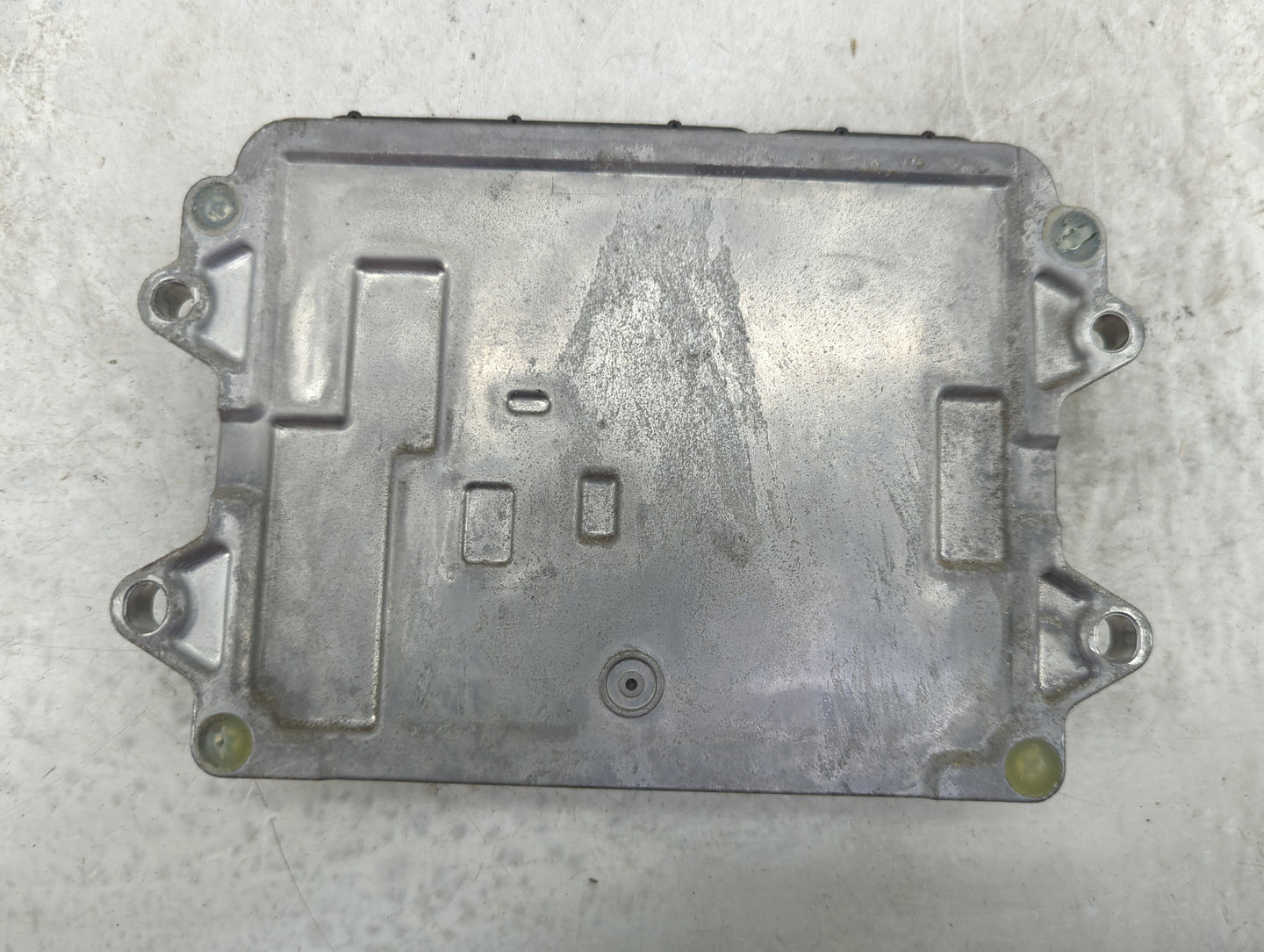 2012 Mazda Mazda3 PCM Engine Control Computer ECU ECM PCU OEM P/N:PE0818881L E6T62672HL Fits Fits 2013 OEM Used Auto Parts -