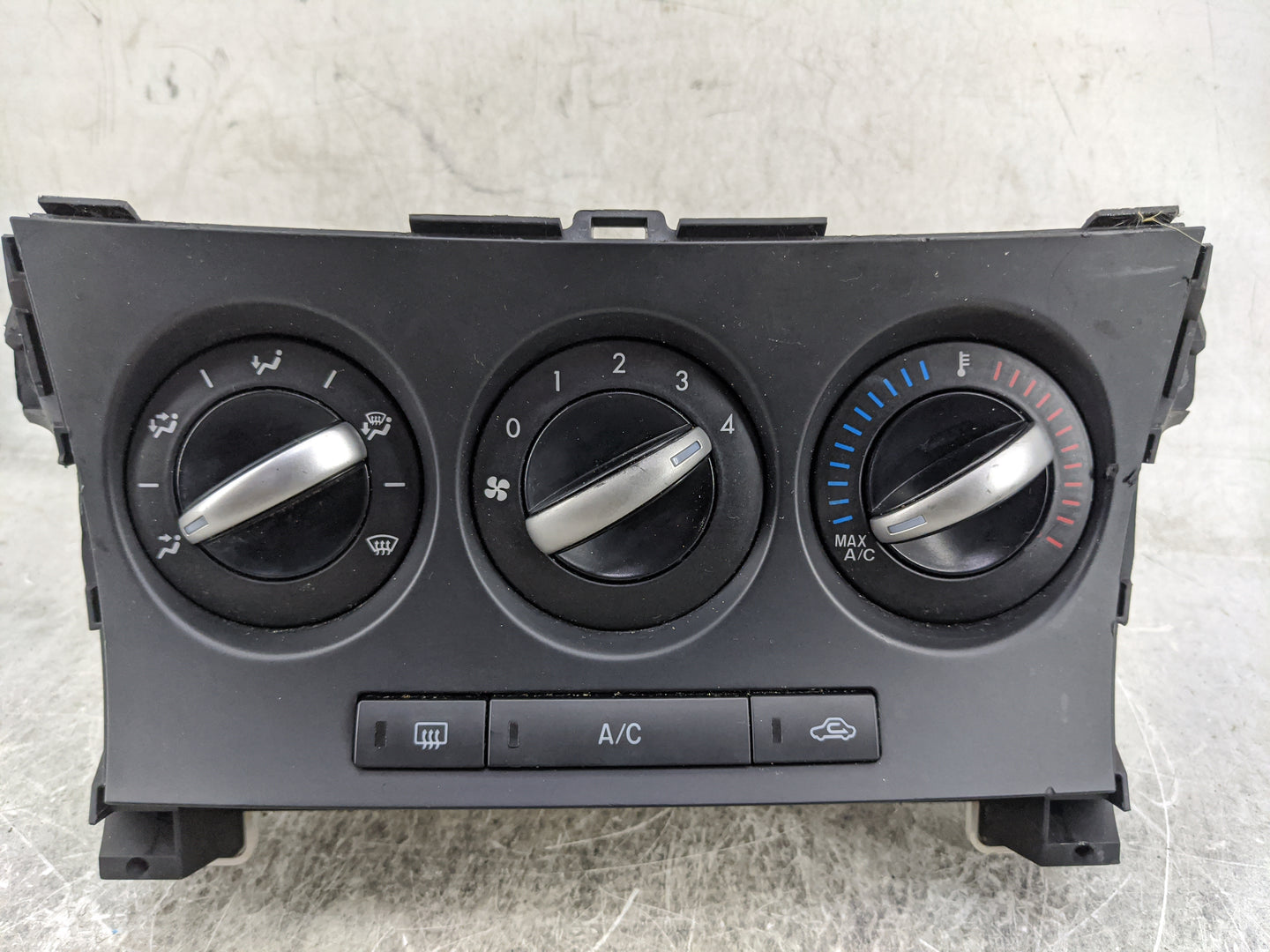 2012 Mazda Mazda3 Climate Control Module Temperature AC/Heater Replacement P/N:BFD1 Fits Fits 2013 OEM Used Auto Parts - Oem