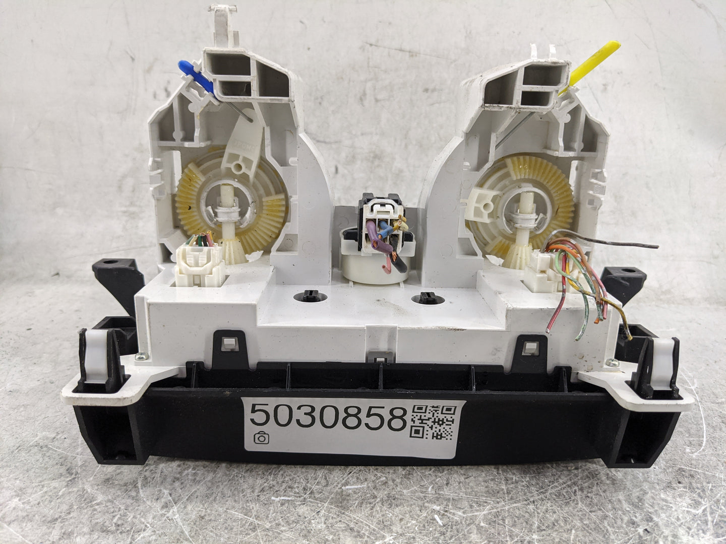 2012 Mazda Mazda3 Climate Control Module Temperature AC/Heater Replacement P/N:BFD1 Fits Fits 2013 OEM Used Auto Parts - Oem
