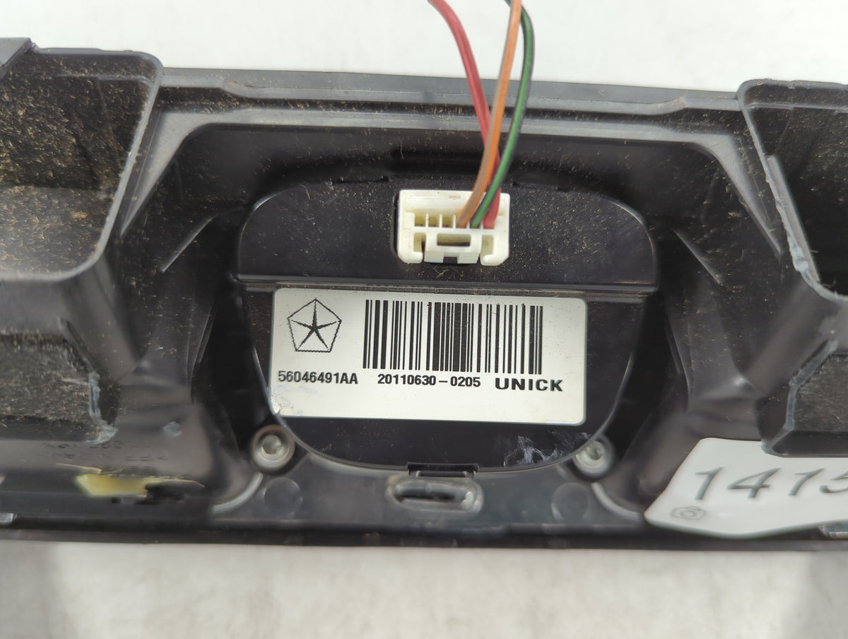 2012 Mercedes-benz 200 Hazard Switch 68044102ab - Oemusedautoparts1.com