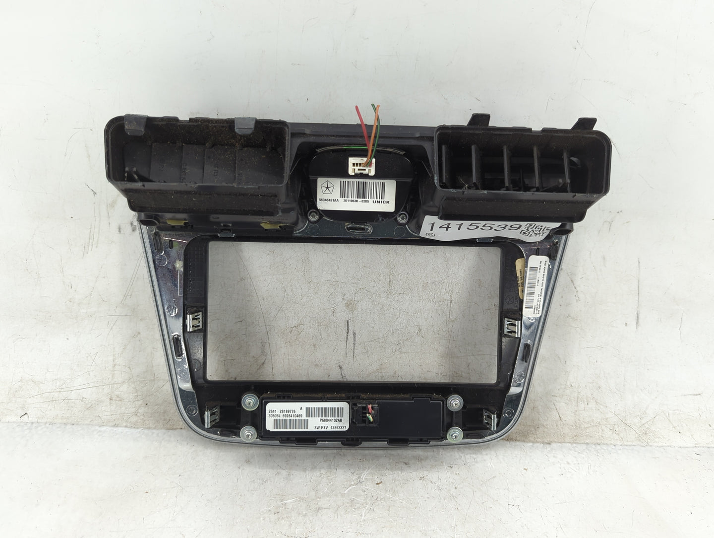 2012 Mercedes-benz 200 Hazard Switch 68044102ab - Oemusedautoparts1.com