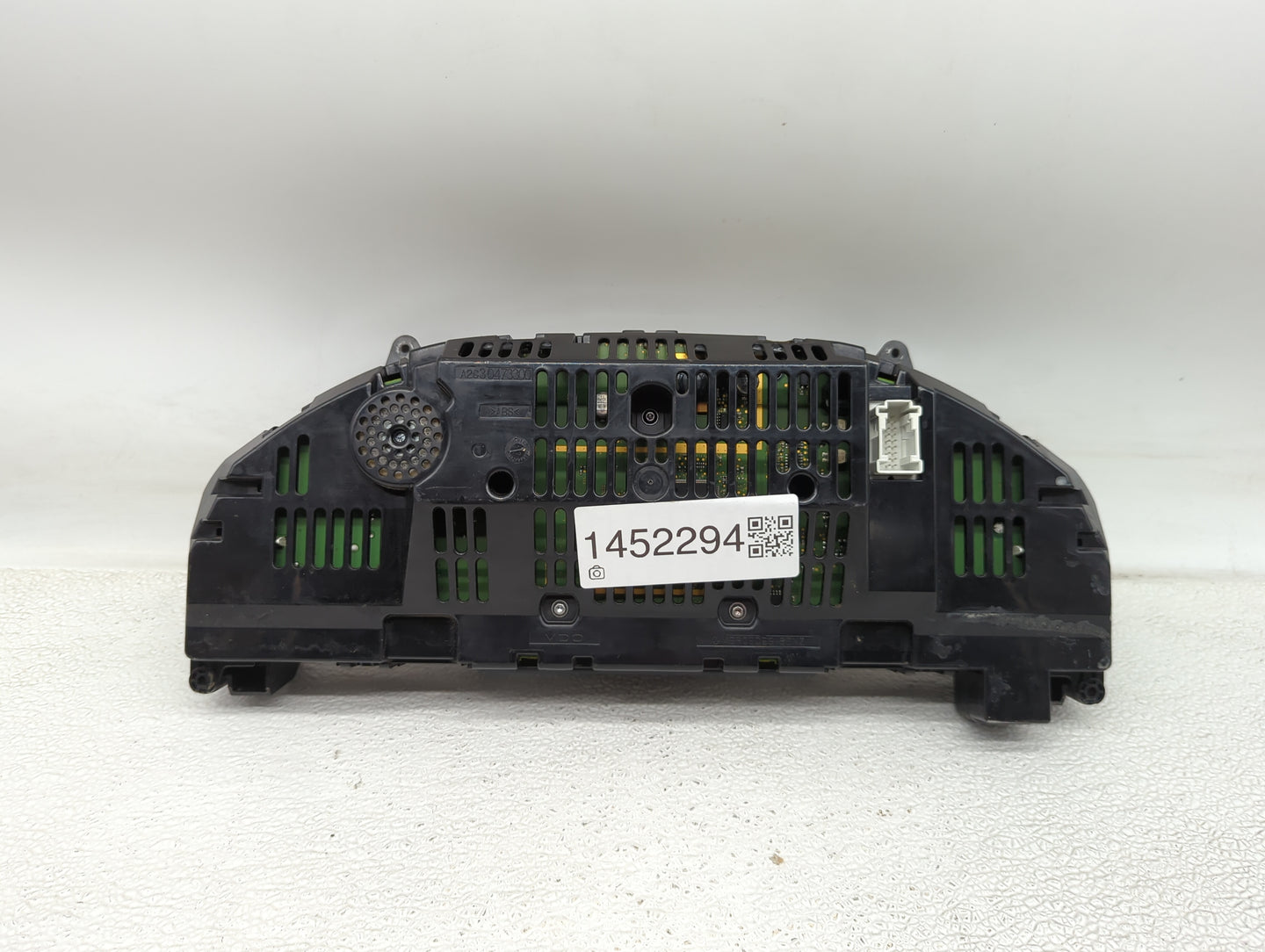 2012 Mercedes-Benz C-Class Instrument Cluster Speedometer Gauges P/N:A2049003808 A2C33221200, 2049018403, 2049028102 Fits OE