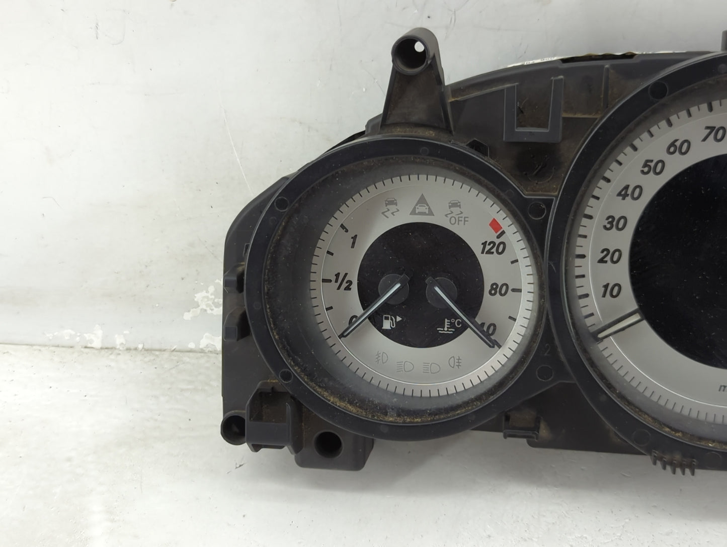 2012 Mercedes-Benz C-Class Instrument Cluster Speedometer Gauges P/N:A2049003808 A2033221200 Miles:66K Fits OEM Used Auto Pa
