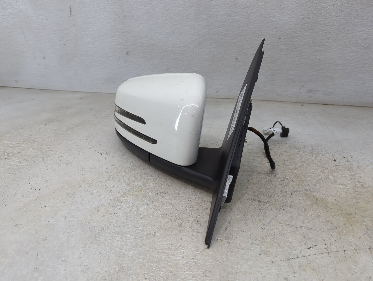 2012 Mercedes-Benz C-Class Passenger Side View Mirror - Right Door Mirror OEM Used - Oemusedautoparts1.com