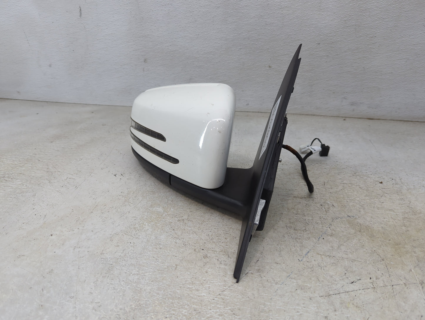 2012 Mercedes-Benz C-Class Passenger Side View Mirror - Right Door Mirror OEM Used - Oemusedautoparts1.com