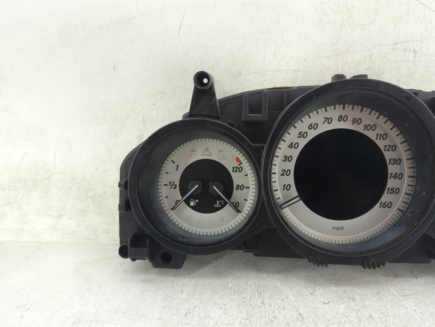 2012 Mercedes-Benz C-Class Instrument Cluster Speedometer Gauges P/N:A2049003808 A2C33221200, A2C53435305 Miles:138K Fits OE