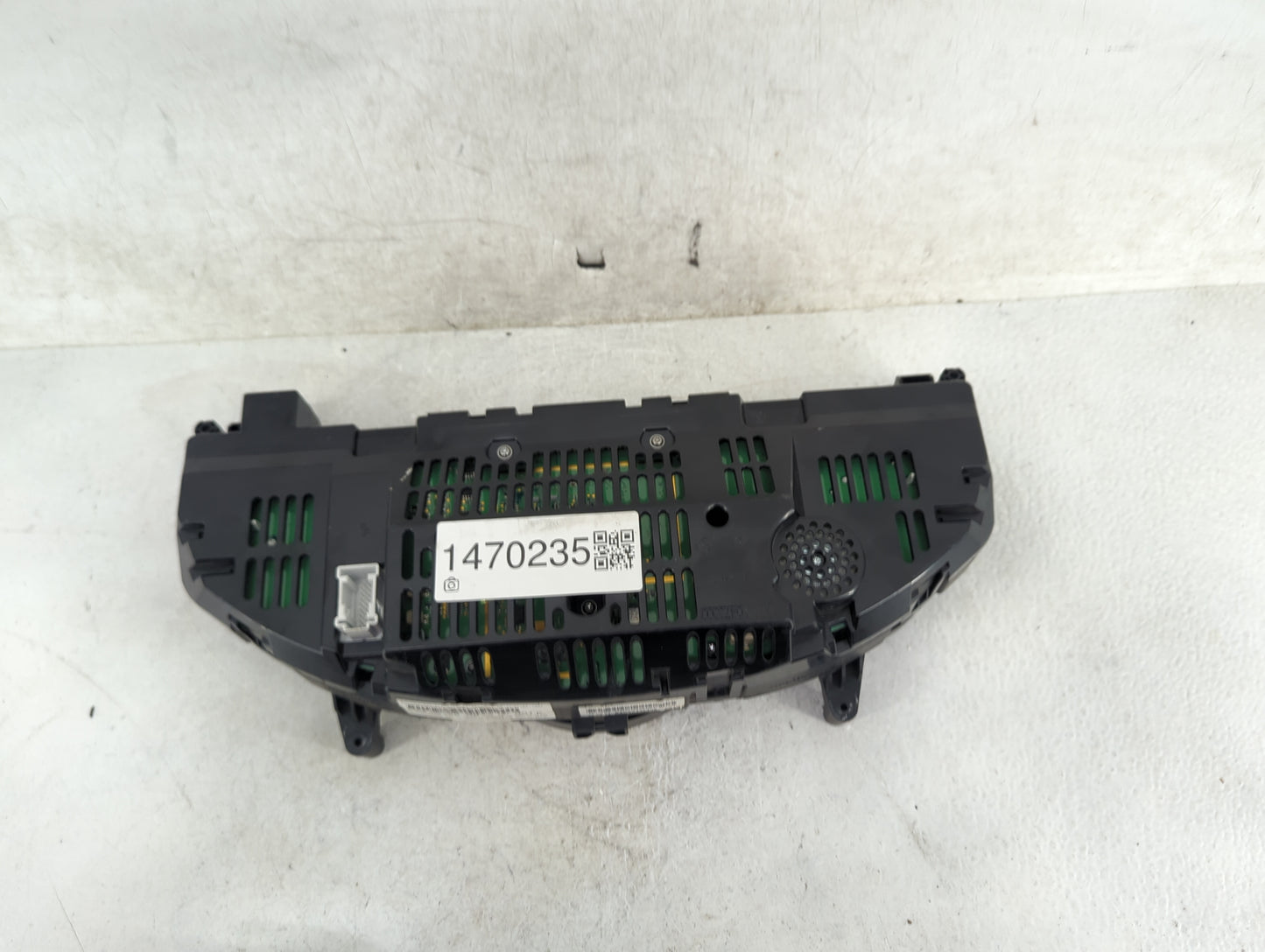 2012 Mercedes-Benz C-Class Instrument Cluster Speedometer Gauges P/N:A2049003808 A2C33221200, A2C53435305 Miles:138K Fits OE