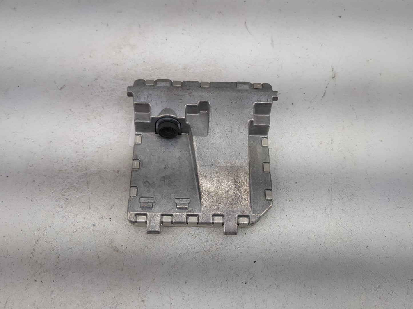 2012 Mercedes-Benz C-Class PCM Engine Control Computer ECU ECM PCU OEM P/N:A0009050504 A0009055050, A0009025900 Fits OEM Use