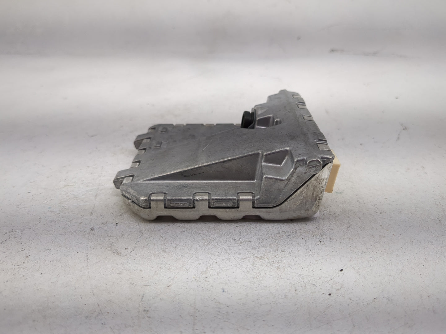 2012 Mercedes-Benz C-Class PCM Engine Control Computer ECU ECM PCU OEM P/N:A0009050504 A0009055050, A0009025900 Fits OEM Use