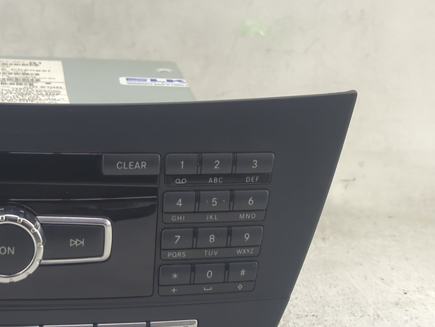 2012 Mercedes-Benz C-Class Radio AM FM Cd Player Receiver Replacement P/N:A 204 900 72 09 A2049007209, A 204 901 24 03 Fits 