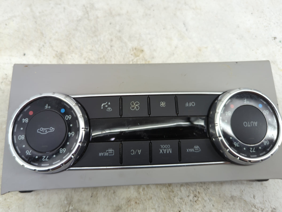 2012 Mercedes-Benz C-Class Climate Control Module Temperature AC/Heater Replacement P/N:A2049001207 Fits Fits 2013 2014 2015