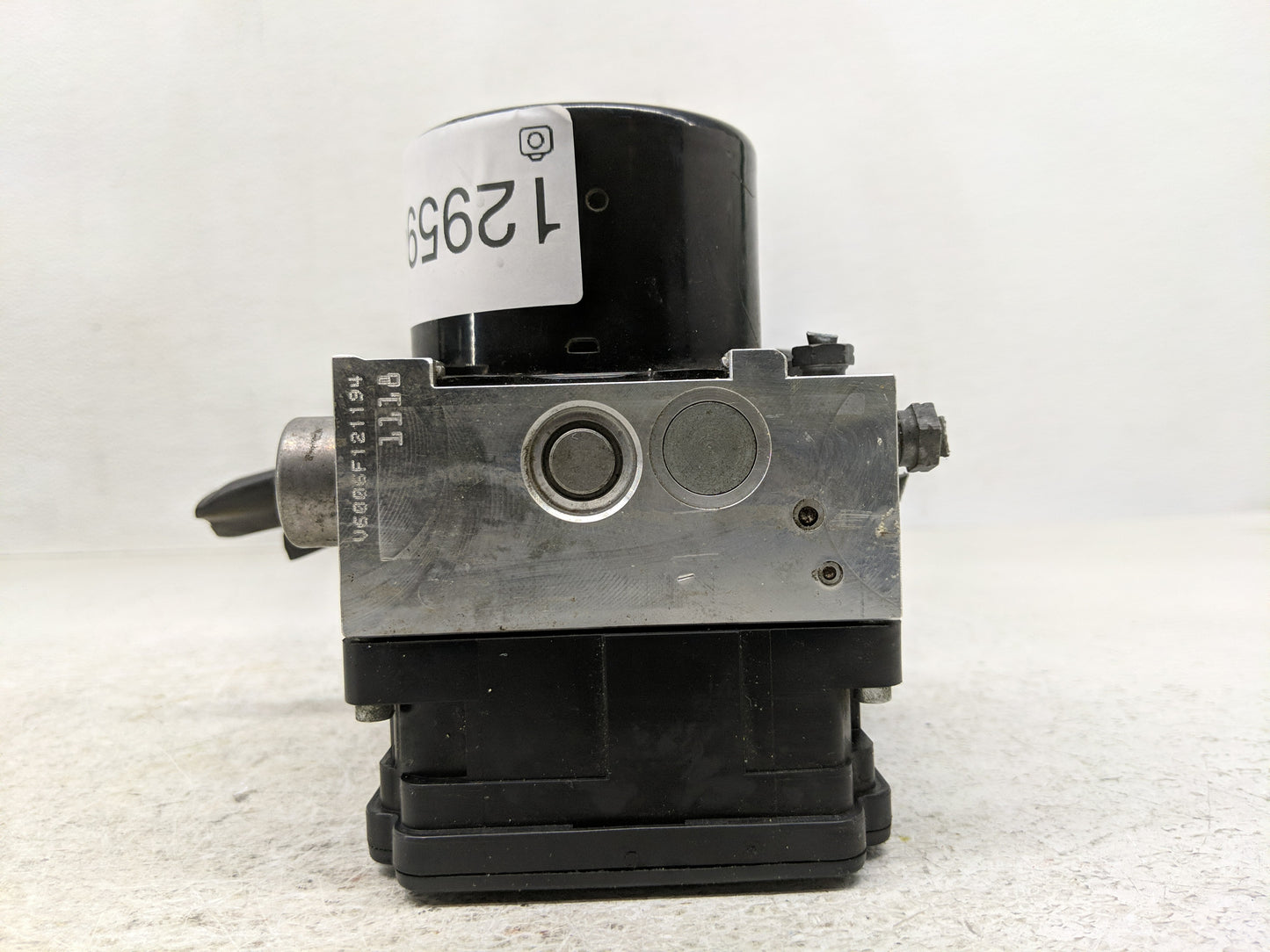 2012 Mercedes-Benz C230 ABS Pump Control Module Replacement P/N:A 172 901 40 00 Fits OEM Used Auto Parts - Oemusedautoparts1