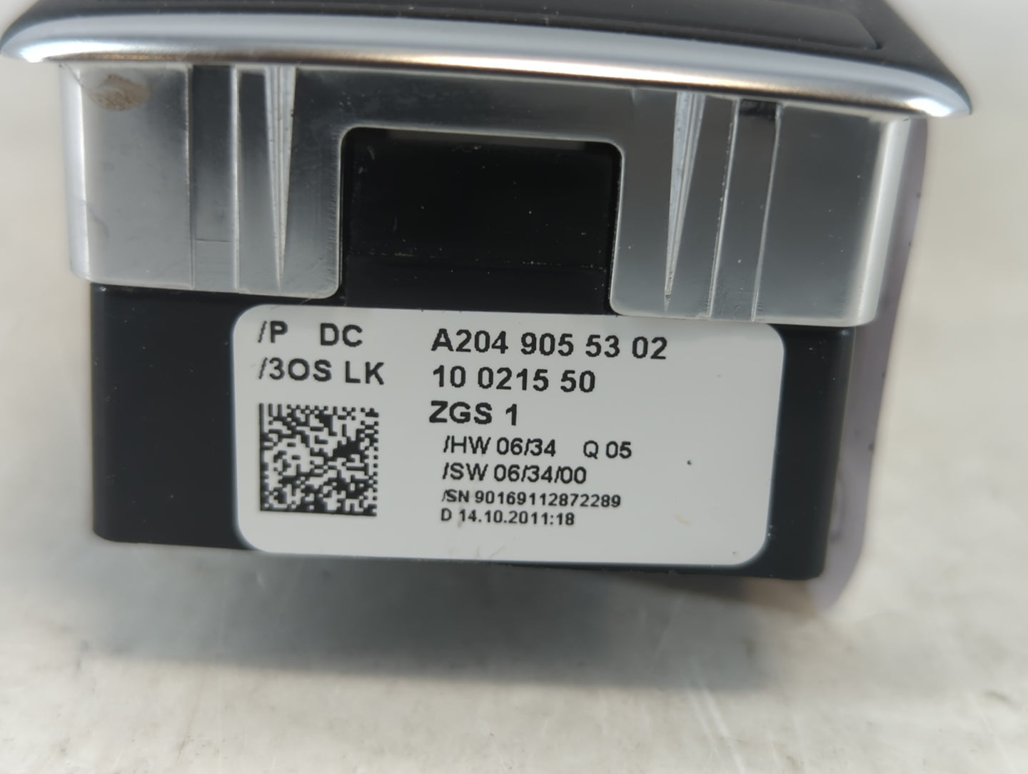 2012-2015 Mercedes-Benz C250 Master Power Window Switch Replacement Driver Side Left P/N:A 204 905 53 02 Fits OEM Used Auto 