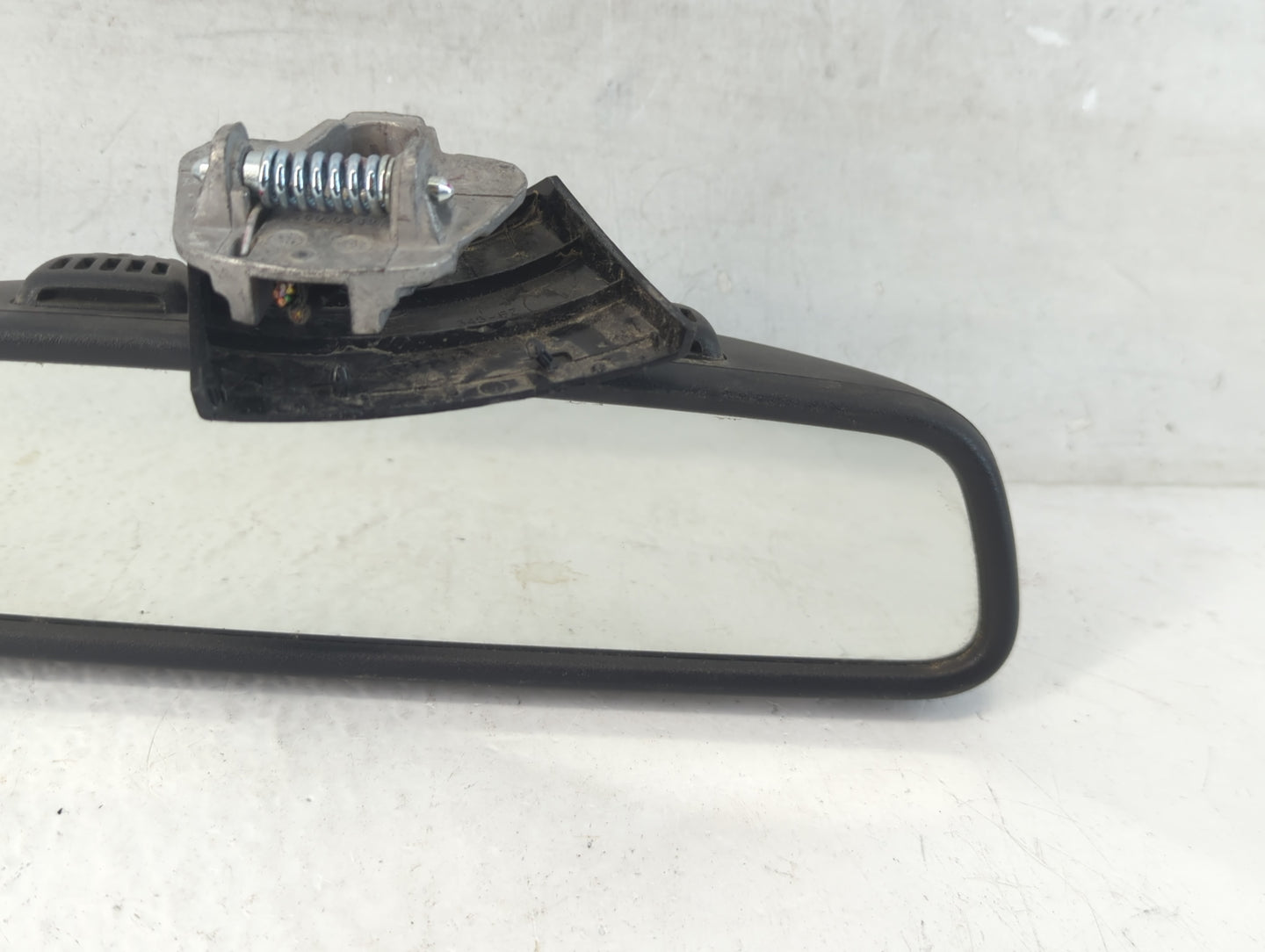2010-2014 Mercedes-Benz C250 Interior Rear View Mirror Replacement OEM P/N:E11026530 Fits OEM Used Auto Parts - Oemusedautop