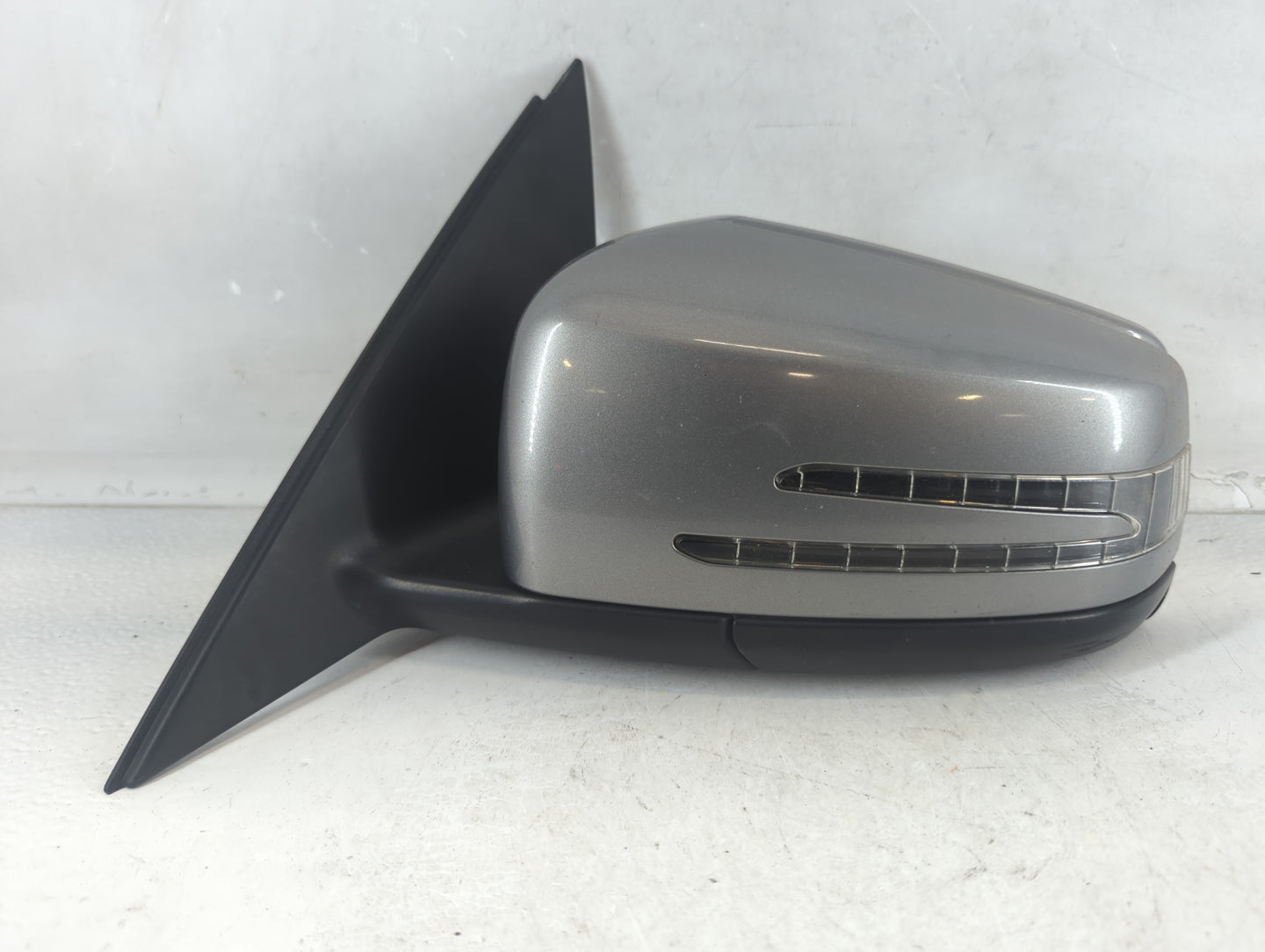 2012-2015 Mercedes-Benz C250 Driver Side View Mirror - Left Door Mirror OEM Used - Oemusedautoparts1.com