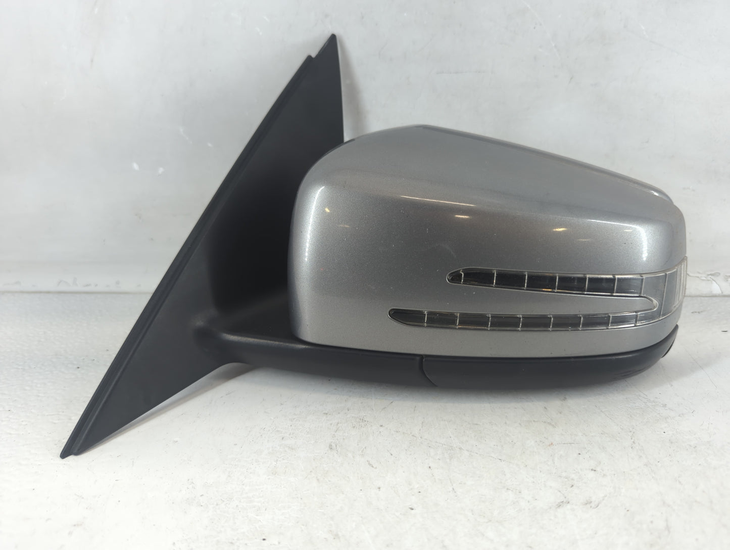 2012-2015 Mercedes-Benz C250 Driver Side View Mirror - Left Door Mirror OEM Used - Oemusedautoparts1.com