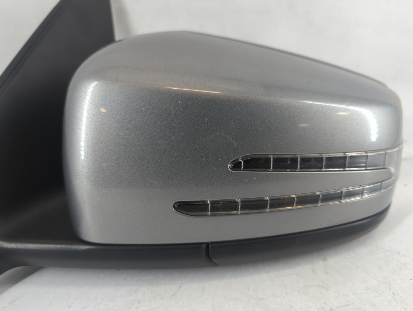 2012-2015 Mercedes-Benz C250 Driver Side View Mirror - Left Door Mirror OEM Used - Oemusedautoparts1.com