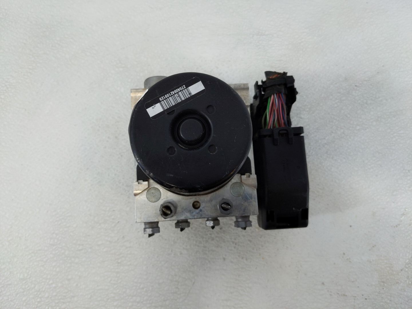 2012 Mercedes-Benz C250 ABS Pump Control Module Replacement P/N:A 172 431 37 12 A 172 431 25 12 Fits OEM Used Auto Parts - O