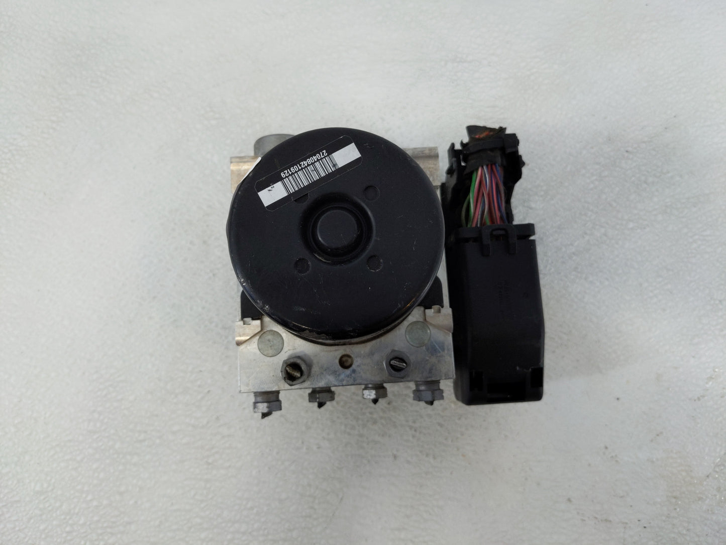 2012 Mercedes-Benz C250 ABS Pump Control Module Replacement P/N:A 172 431 37 12 A 172 431 25 12 Fits OEM Used Auto Parts - O