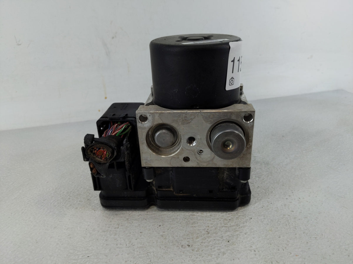 2012 Mercedes-Benz C250 Anti-Lock Brake ABS Pump Module Actuator OEM P/N:A 172 431 37 12 A 172 431 25 12 Fits OEM Used Auto 