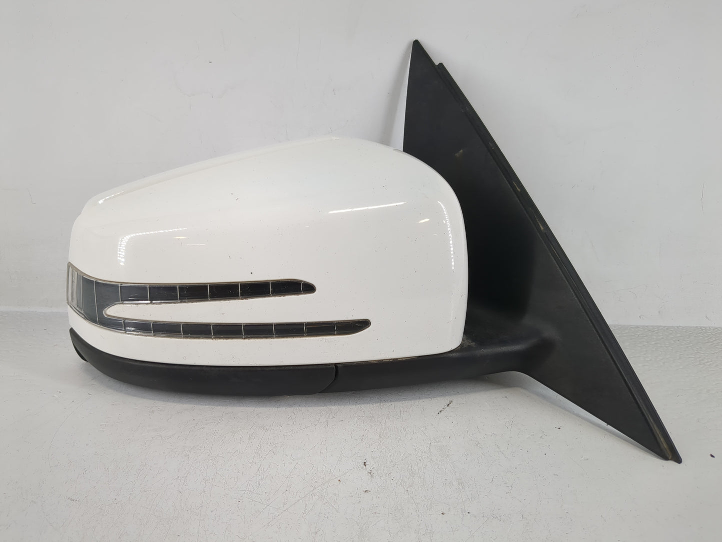 2012-2015 Mercedes-Benz C250 Passenger Side View Mirror - Right Door Mirror OEM Used - Oemusedautoparts1.com