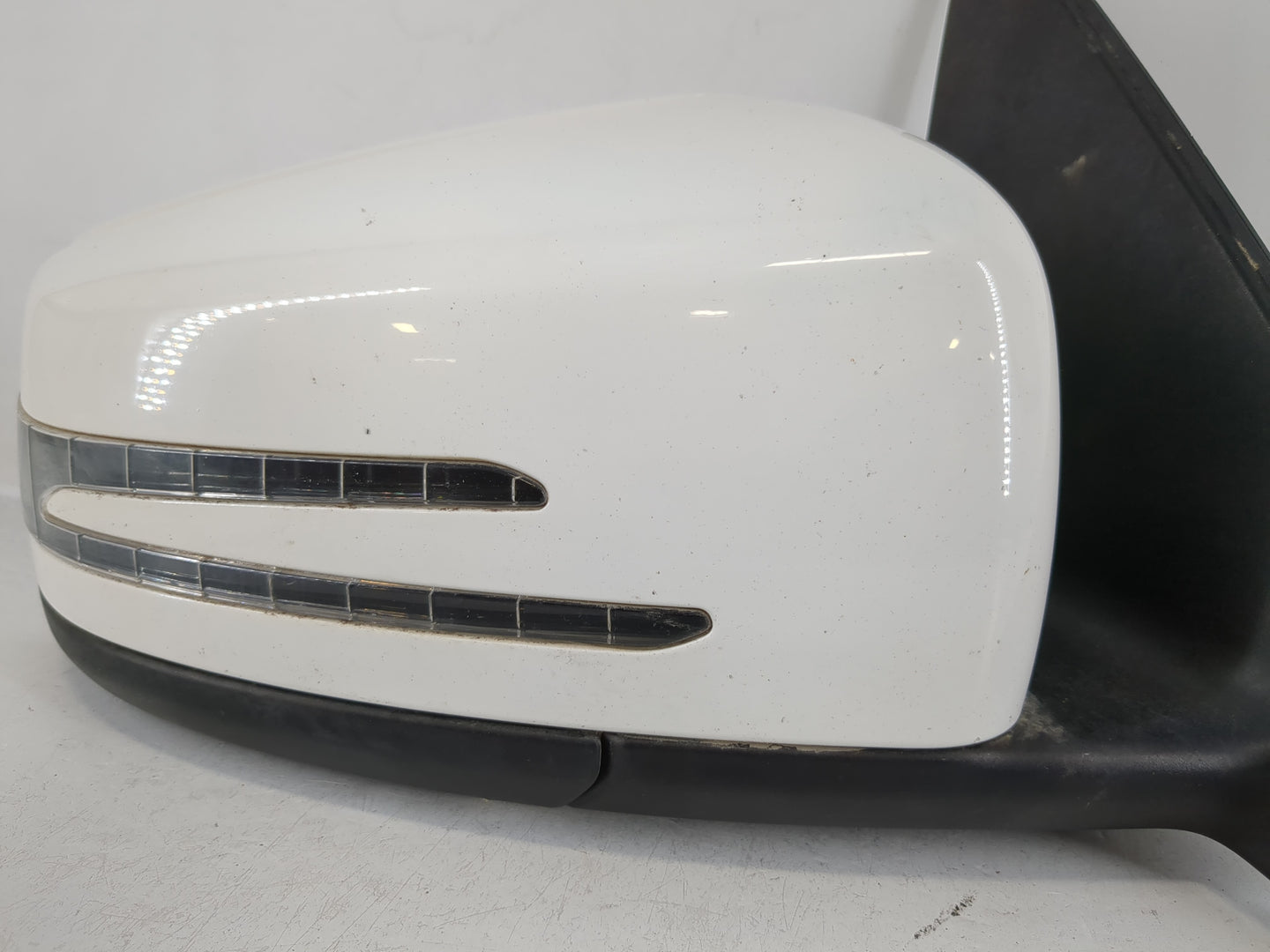 2012-2015 Mercedes-Benz C250 Passenger Side View Mirror - Right Door Mirror OEM Used - Oemusedautoparts1.com