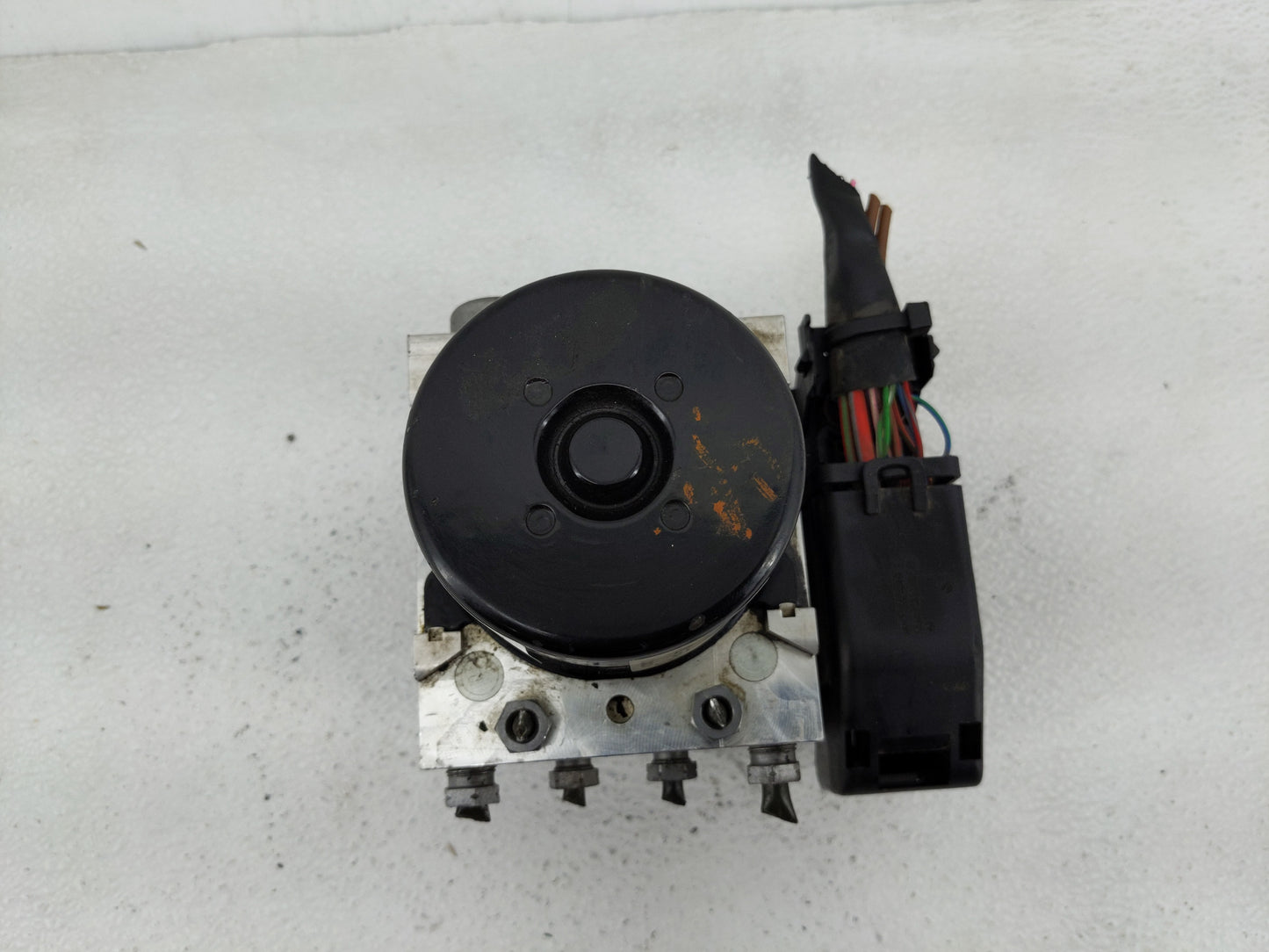 2012 Mercedes-Benz C250 ABS Pump Control Module Replacement P/N:A 172 431 37 12 A 172 431 25 12 Fits OEM Used Auto Parts - O
