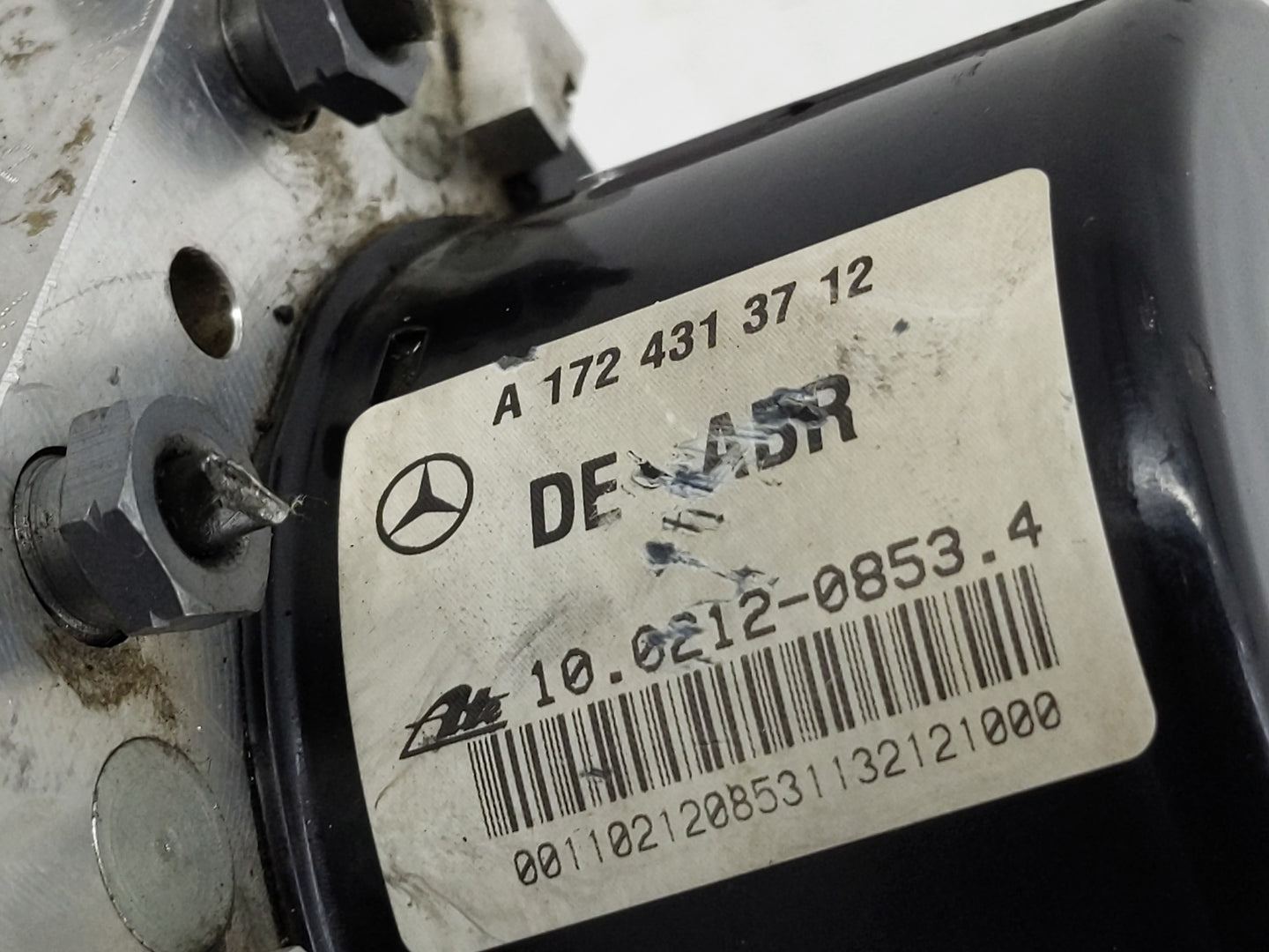 2012 Mercedes-Benz C250 ABS Pump Control Module Replacement P/N:A 172 431 37 12 A 172 431 25 12 Fits OEM Used Auto Parts - O