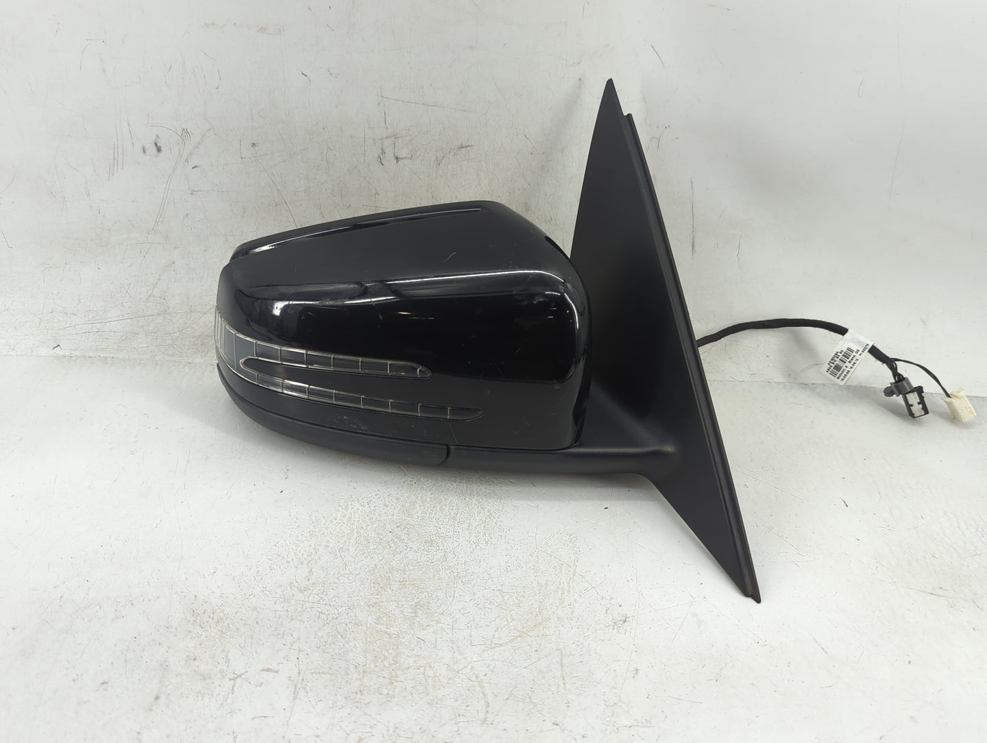 2012-2015 Mercedes-Benz C250 Passenger Side View Mirror - Right Door Mirror OEM Used - Oemusedautoparts1.com