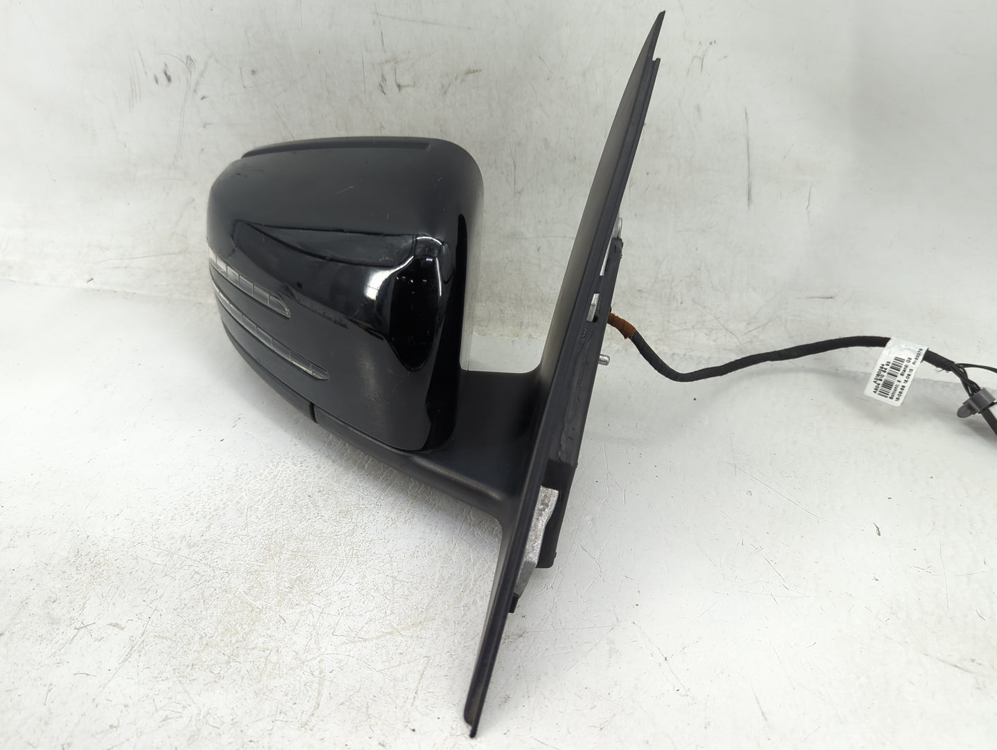 2012-2015 Mercedes-Benz C250 Passenger Side View Mirror - Right Door Mirror OEM Used - Oemusedautoparts1.com