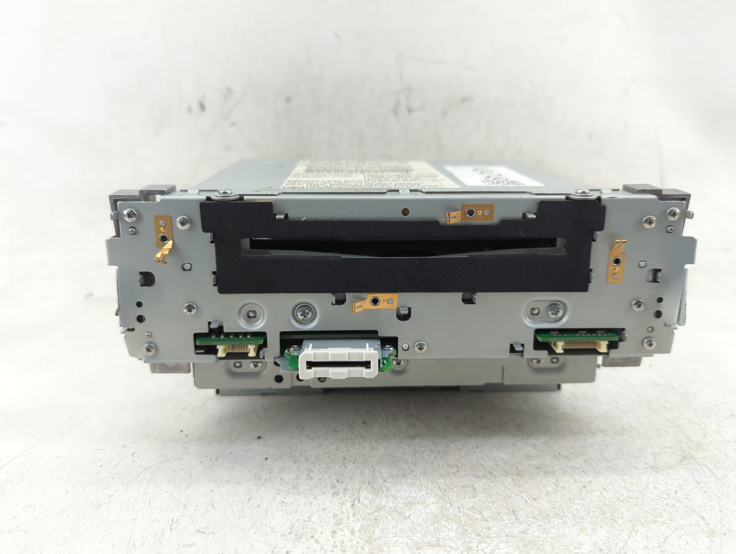 2012 Mercedes-Benz C250 Radio AM FM Cd Player Receiver Replacement P/N:2049006108 Fits OEM Used Auto Parts - Oemusedautopart