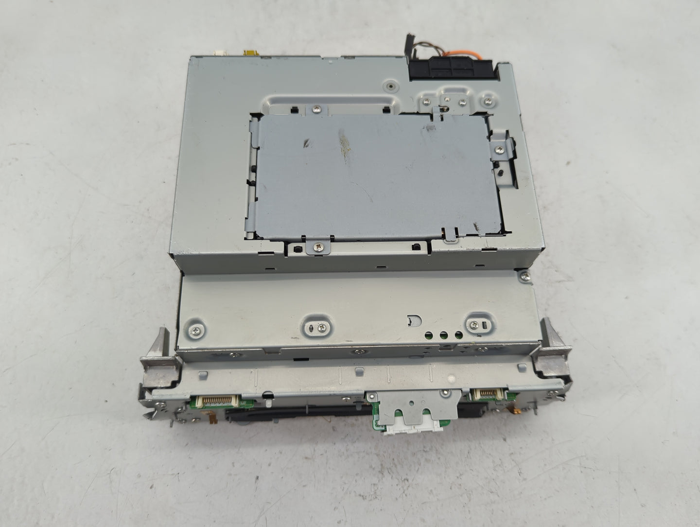 2012 Mercedes-Benz C250 Radio AM FM Cd Player Receiver Replacement P/N:2049006108 Fits OEM Used Auto Parts - Oemusedautopart