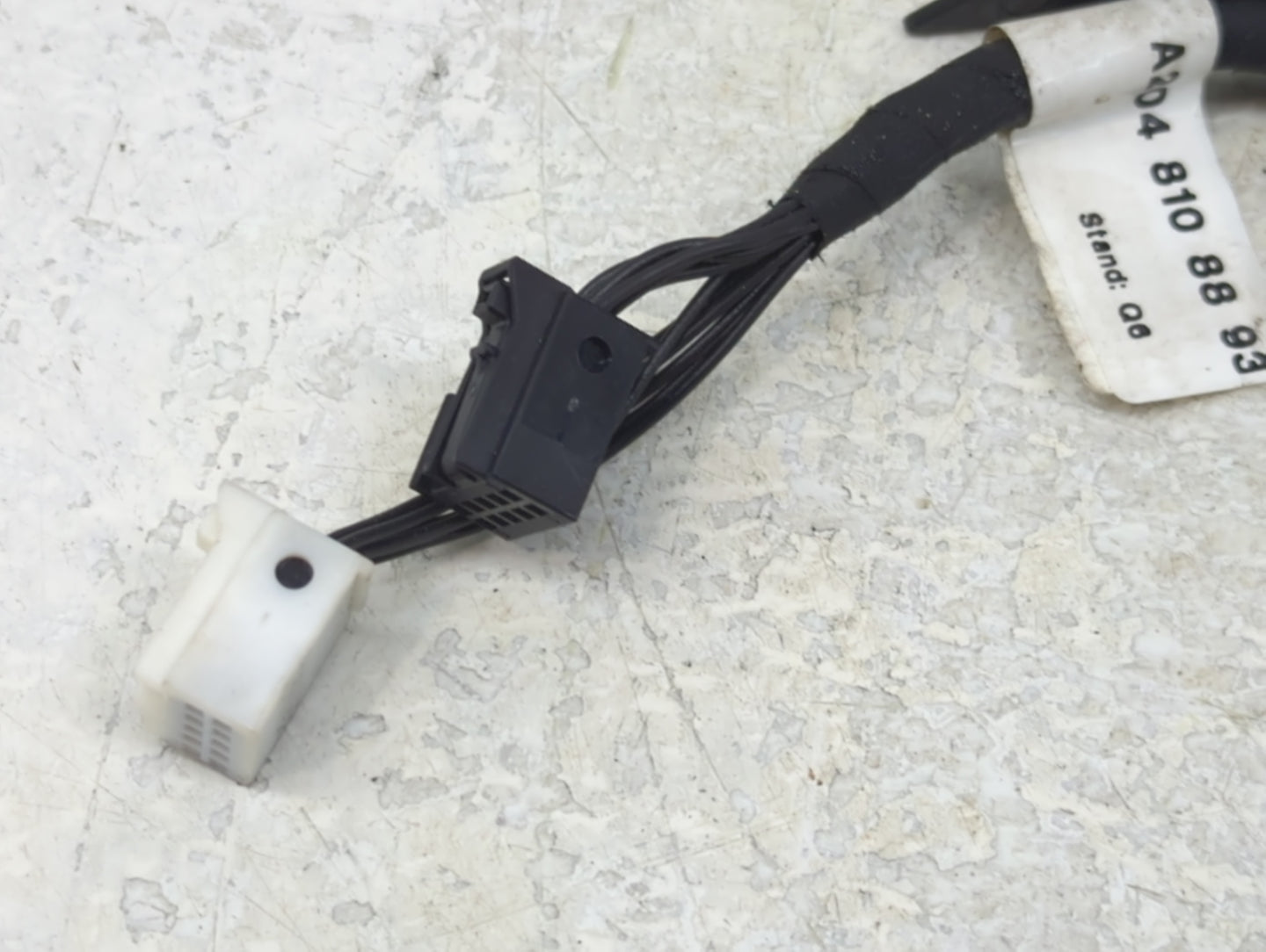 2012-2014 Mercedes-Benz C250 Passenger Side View Mirror - Right Door Mirror OEM Used - Oemusedautoparts1.com