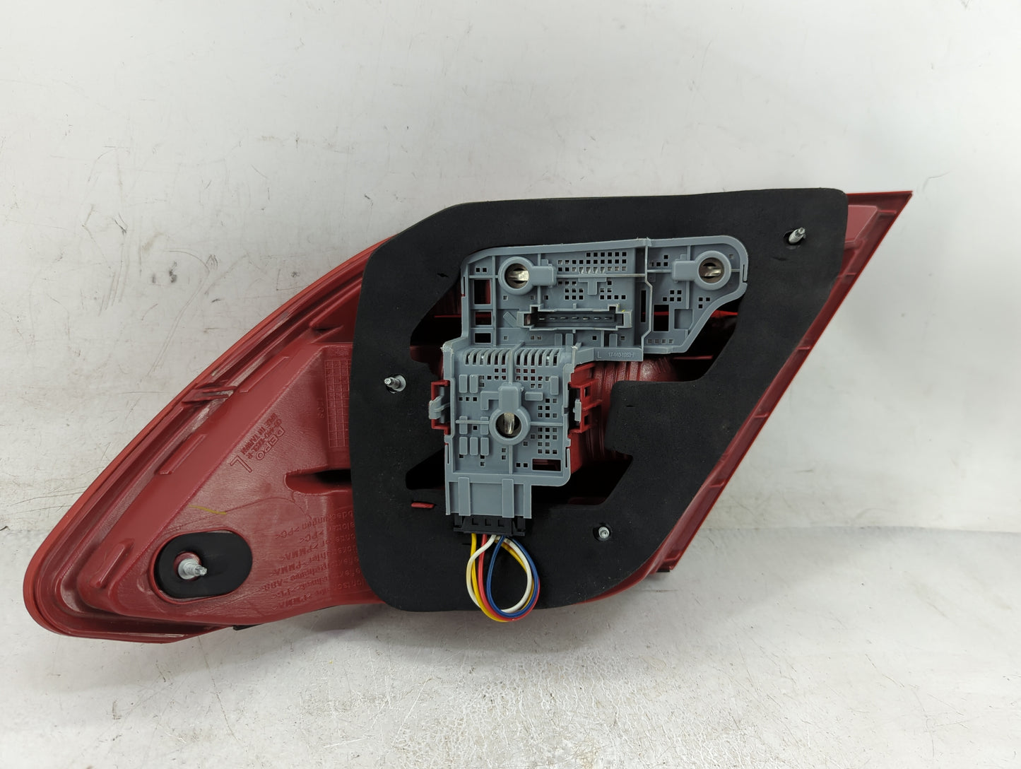 2012-2015 Mercedes-Benz C250 Tail Light Assembly Driver Left OEM P/N:440-1983L-AS Fits Fits 2012 2013 2014 2015 OEM Used Aut