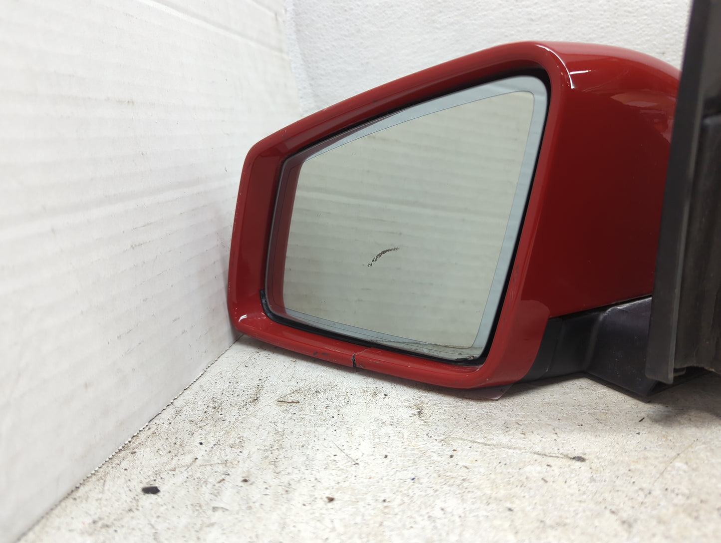2012-2014 Mercedes-Benz C250 Driver Side View Mirror - Left Door Mirror OEM Used - Oemusedautoparts1.com
